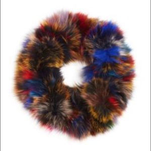 Jocelyn infinity scarf